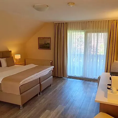 Garni Eichhornkobel 3*