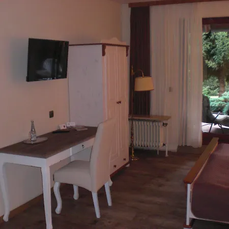 Hotel Garni Eichhornkobel Faßberg