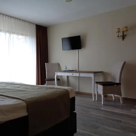 Garni Eichhornkobel 3*